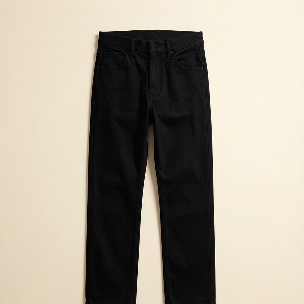 straight-leg men's jeans in black