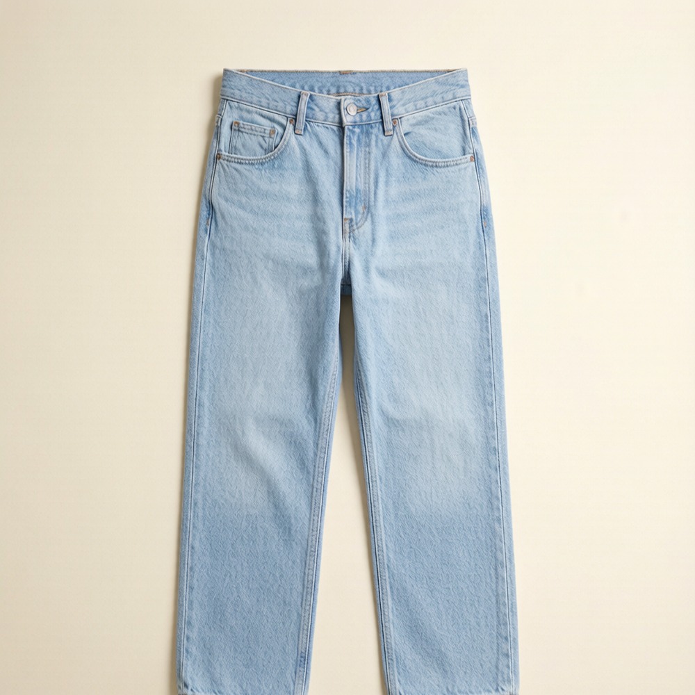 relaxed men's jeans in light wash